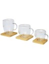 Sets de dos tazas de vidrio con posavasos de bambú