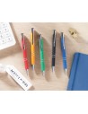 Bolígrafos con acabado de caucho