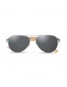 Gafas de sol con patillas de bambú en bolsa