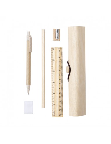 Estuches de madera con accesorios de oficina