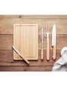 Tablas de cortar de madera con accesorios para barbacoa